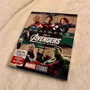 Avengers Age of Ultron Blu-Ray Disc
